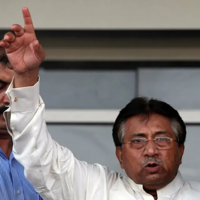 Musharraf addresses his supporters in 2013 after returning from Dubai