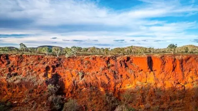 પિલબરાની જાદુઈ દુનિયાનું આકર્ષણ એ છે કે તે સૌથી પ્રાચીન છે.