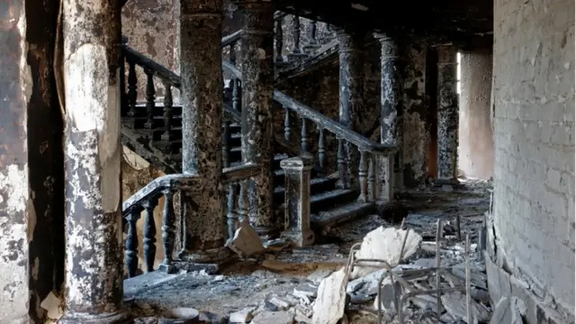 Руины Драмтеатра в Мариуполе