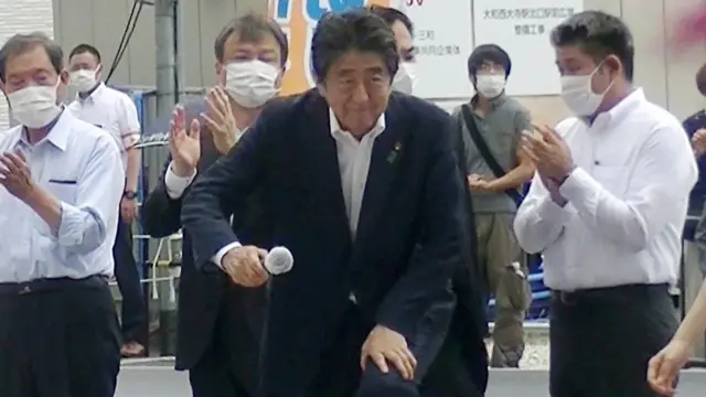 2022.7.9日　安倍元首相　銃撃　各紙 2022年7月9日（土）「安倍元首相撃たれる」！ | 長崎市議会議員