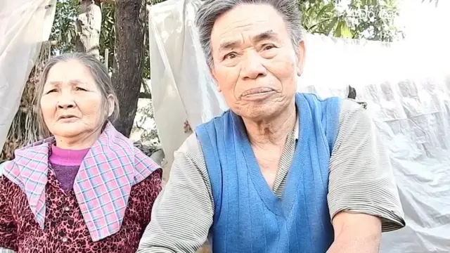 Một cảnh trong phóng sự 'Chết khi đang còn sống'