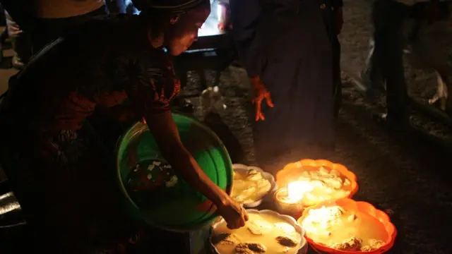 Wanawake wanauza bidhaa za ngombe Nigeria