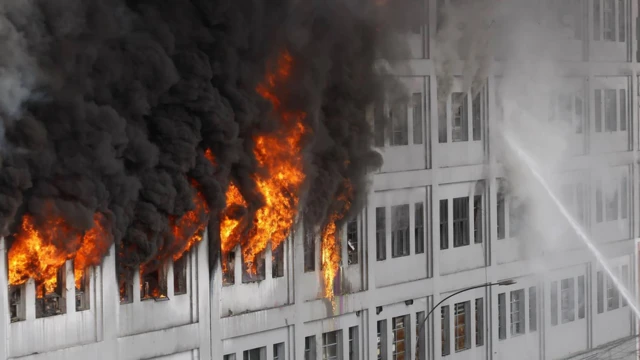 Incendio en galería Nicolini