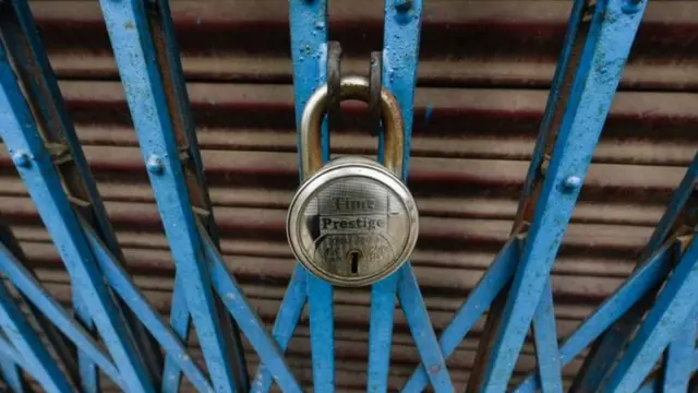 लॉकडाऊन