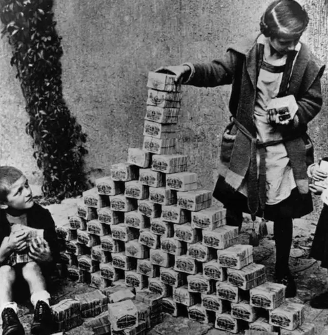 નાણાં અને કિશોર