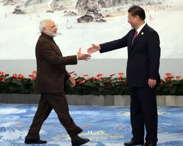 කොළඹ, ඉන්දු - චීන රාජ්‍ය තාන්ත්‍රිකයින් ටුවිටර් යුද්ධයකද?