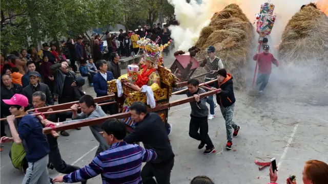 中国福建省莆田市也举行独特的民俗活动“行傩”