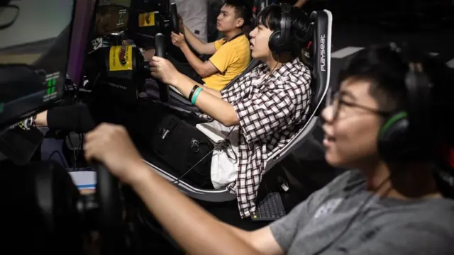 Jugadores juegan en China.