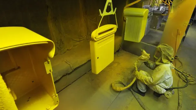 Pintura en mobiliario urbano