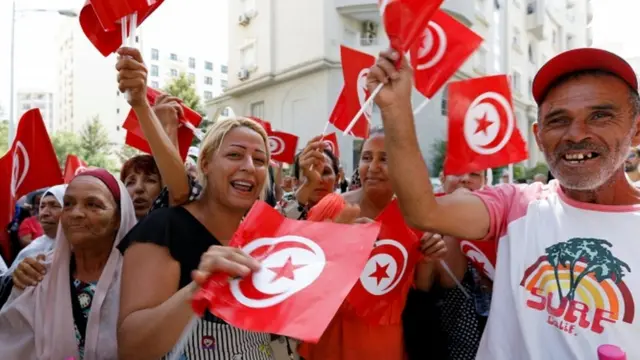 ناخبون تونسيون