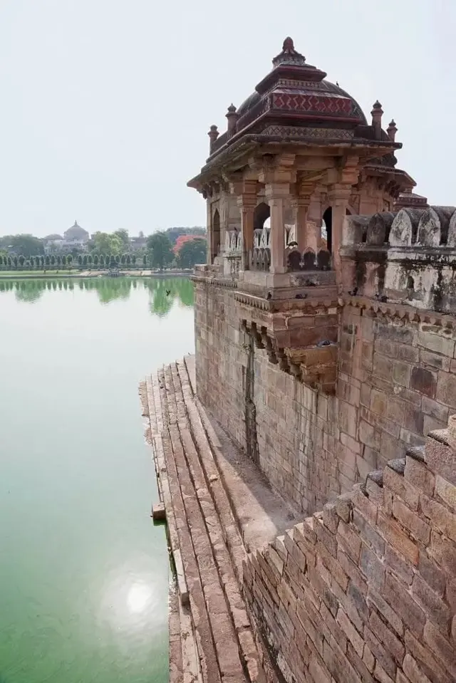सासाराममधील शेरशाहचा मकबरा
