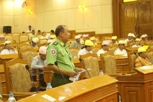 ရခိုင်ပြည်နယ် လုံခြုံရေးနဲ့ နယ်စပ်ရေးရာဝန်ကြီး ဗိုလ်မှူးကြီးမင်းသန်း