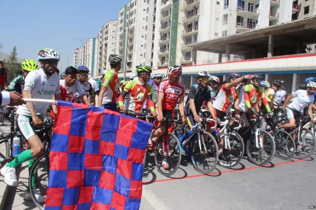 بایسکل ځغلوونکي