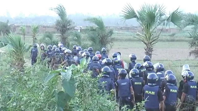 পুলিশের অভিযান