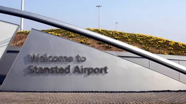 स्टैनस्टेड एयरपोर्ट