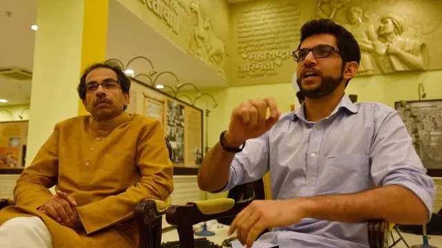 आदित्य ठाकरे, शिवसेना,