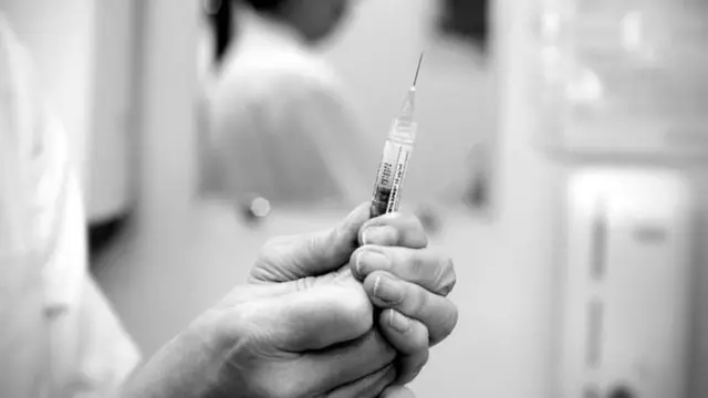 হরমোন ইনজেকশ