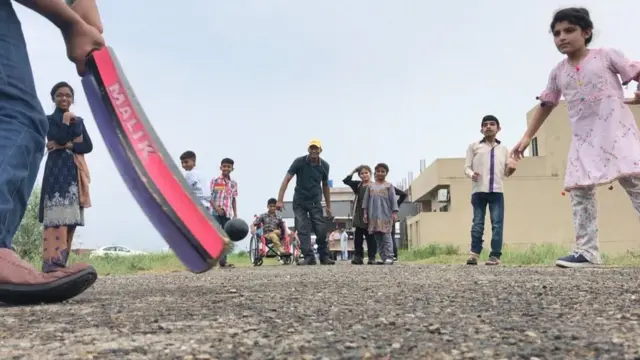 معذور افراد