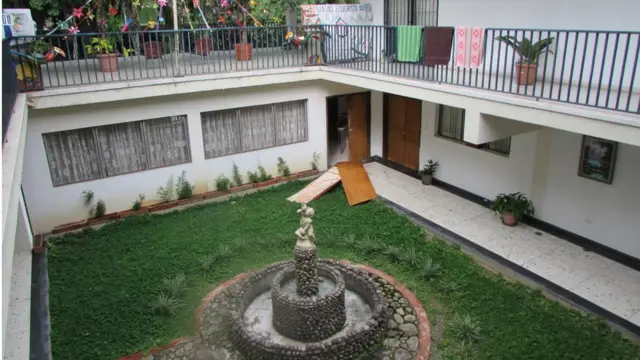 Школьный двор