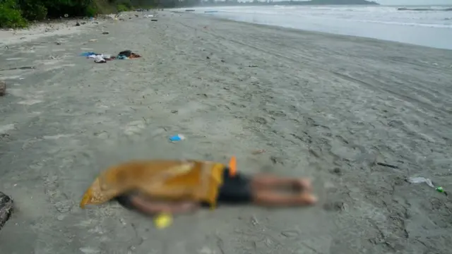 Jenazah calon PMI nonprosedural yang tewas saat kapal kayu yang digunakan secara ilegal ke Johor Bahru, Malaysia, tenggelam.