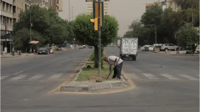 بغداد