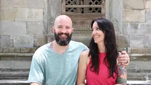 Matthew Hahn ve eşi Noelle