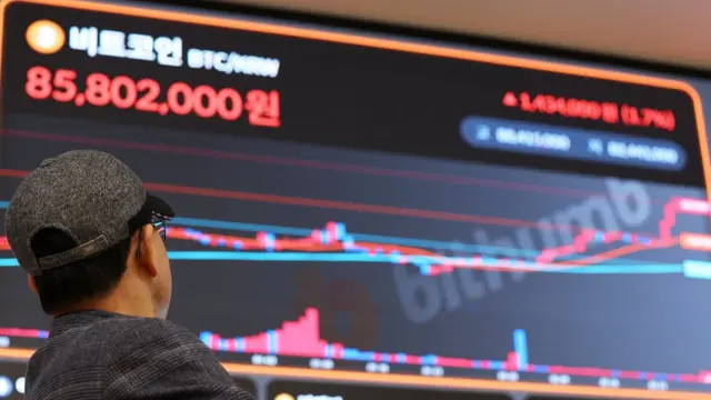 24 февралда Сеулда Биткойн қиймати 64 000 доллардан ошди.