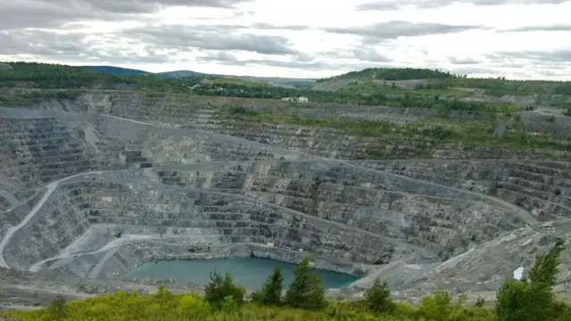 قصة البلدة الكندية التي غيرت اسمها "الذي يسبب السرطان"