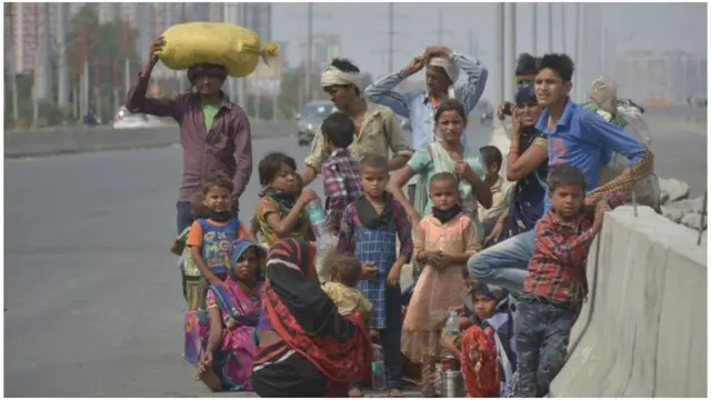 વતન જતાં મજૂરો