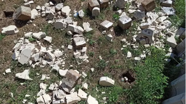 Partizansko spomen groblje u Mostaru