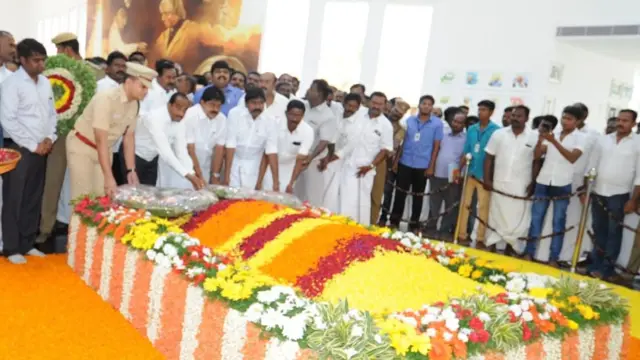 அப்துல் கலாமின் கல்லறை