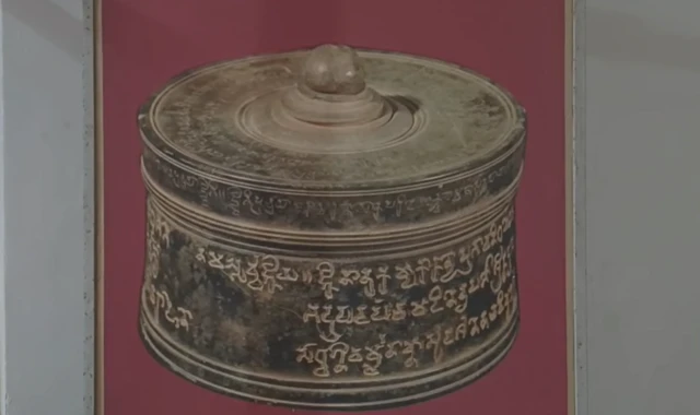 તથાગત બુદ્ધના અસ્થિઓ ગુજરાતમાંથી કેવી રીતે મળ્યા, જે શ્રીલંકા મોકલાયા તેની પાછળ શું છે રહસ્ય? વડોદરા સયાજીરાવ યુનિવર્સિટી