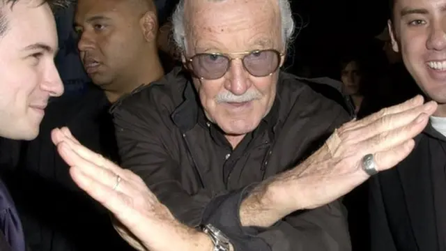 Stan Lee dey do X with im had