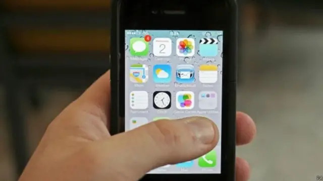 අයිෆෝනයක් ඉහලම මිලට අලෙවි වන්නේ වෙනිසියුලාවේ