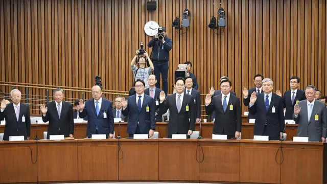 지난해 12월 '최순실 국정농단 사태' 국회 청문회 출석한 대기업 총수들