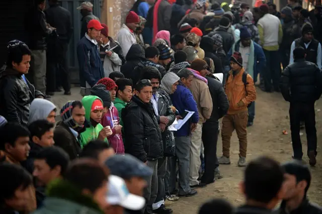 عمال نيباليون