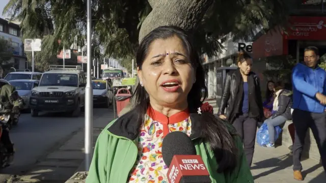 रक्षा वस्याल