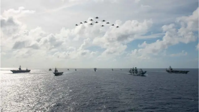 Dhoolatuuska dhamaan diyaaradaha Markabkan qaado