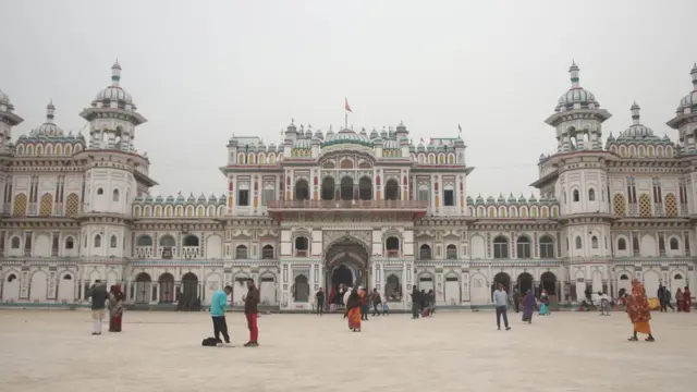 எல்லை தாண்டிய காதல்: நேபாளம் மற்றும் இந்தியாவுக்கு இடையேயான ‘திருமண’ உறவில் மாற்றம் ஏற்பட்டது ஏன்?