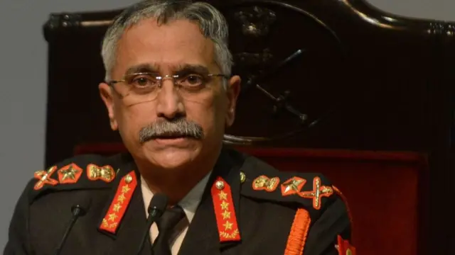 ভারতের সেনাপ্রধান এম এম নারাভানে। তিনি বলেন, তৃতীয় একটি দেশ নেপালকে উসকে দিচ্ছে