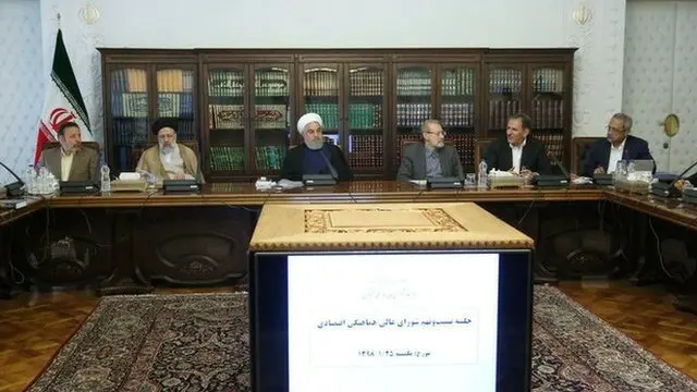 تشکیل شورای هماهنگی اقتصادی راه را برای دخالت بیشتر قوه مقننه و قضائیه در امور اقتصادی باز کرد