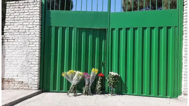 جمعه شهریور ۱۴۰۰، خانواده‌ها با درهای بسته مواجه شدند