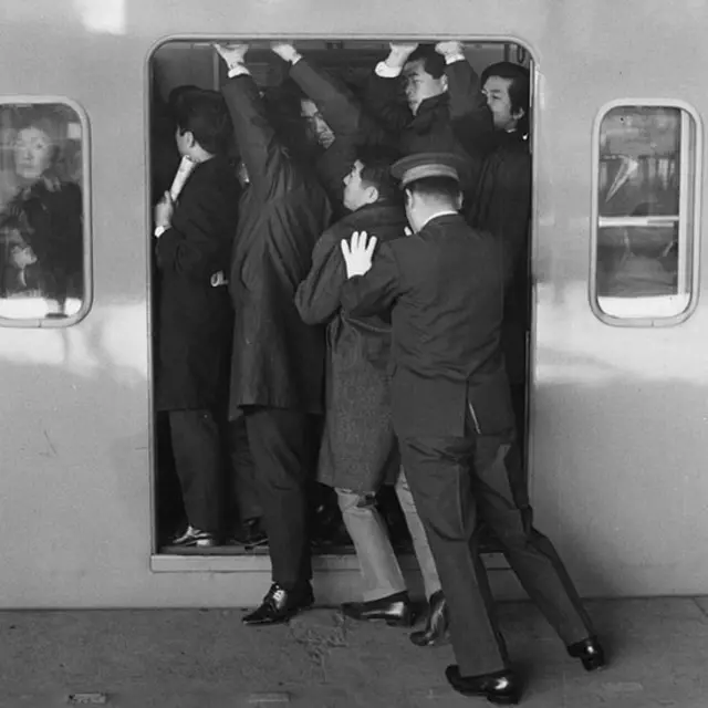 जापान की बुलेट ट्रेन