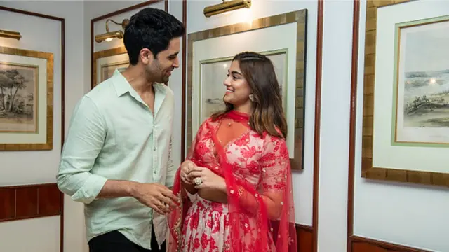 అడివి శేష్, సాయి మంజ్రేకర్