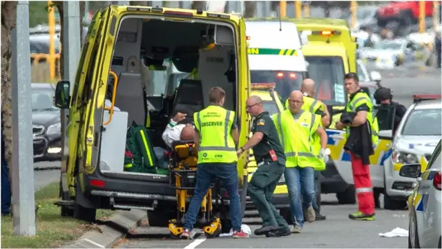 సహాయ చర్యల్లో సిబ్బంది