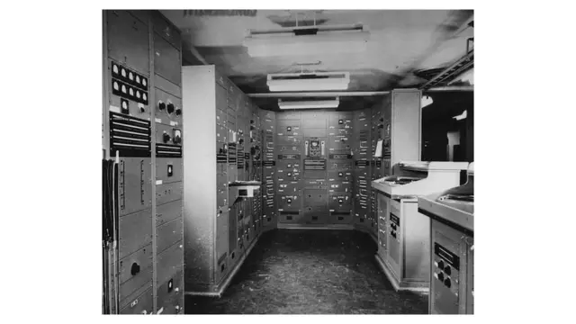 Las máquinas para codificar y decodificar ocupaban una habitación entera.