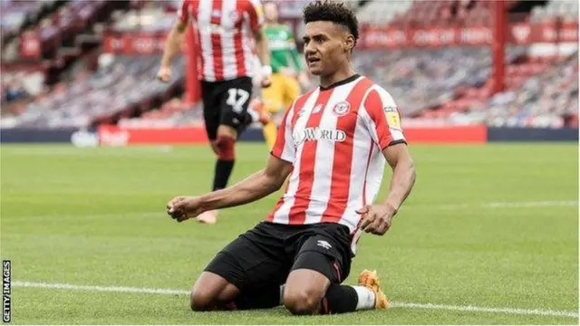 Mshambuliaji wa Aston Villa na England Ollie Watkins