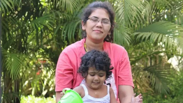 अपनी बेटी के साथ पदमिनी