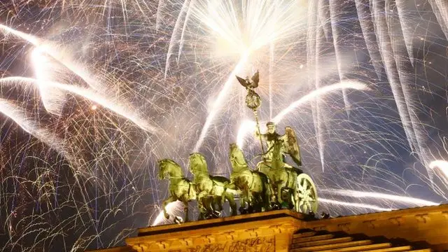 Năm mới 2018