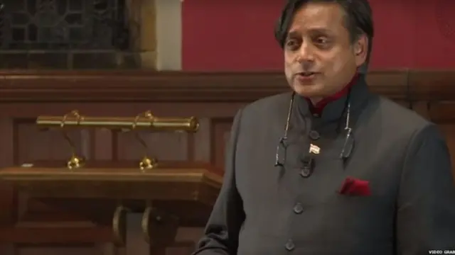 શશિ થરૂર